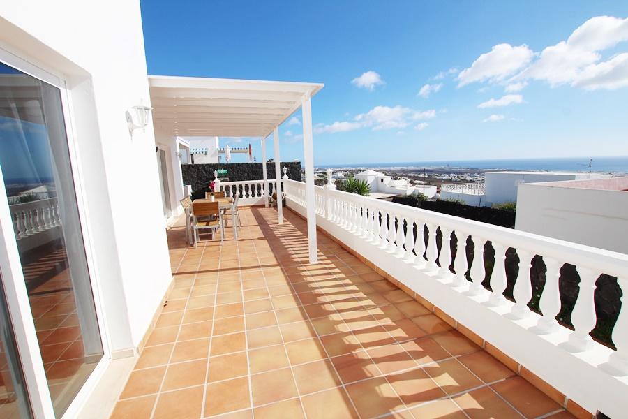 4 bedroom villa for sale in Canary Islands, Lanzarote, Guime, Spain