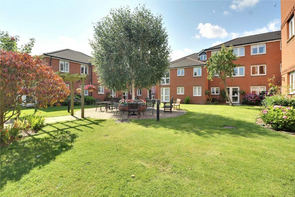 Main image of property: Yorktown Road, College Town, Sandhurst, Berkshire, GU47