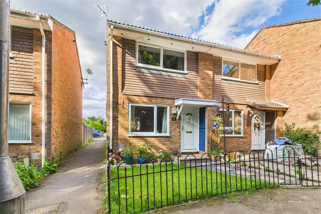 Main image of property: Birkbeck Place, Owlsmoor, Sandhurst, Bracknell Forest, GU47