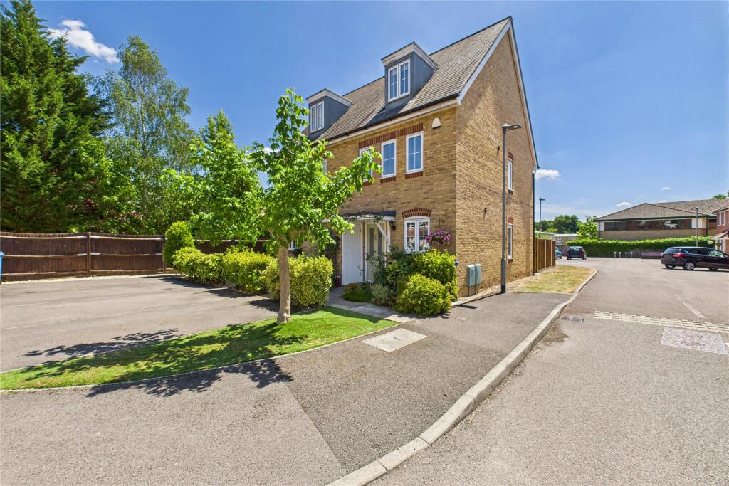 Main image of property: Alford Close, Sandhurst, Berkshire, GU47
