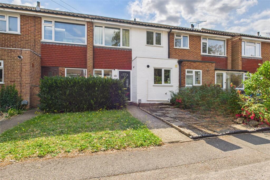 Main image of property: Foxley Close, Blackwater, Camberley, Hampshire, GU17