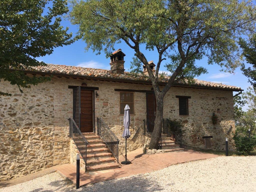 9 bedroom detached house for sale in Piegaro, Perugia, Umbria, Italy