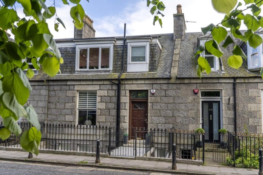 Main image of property: Springbank Terrace, Aberdeen, AB11