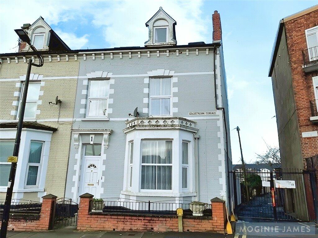 5 bedroom end of terrace house for sale in Coldstream Terrace, Cardiff, CF11