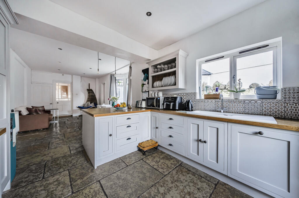 Additional property image - Plasturton Gardens, Cardiff
