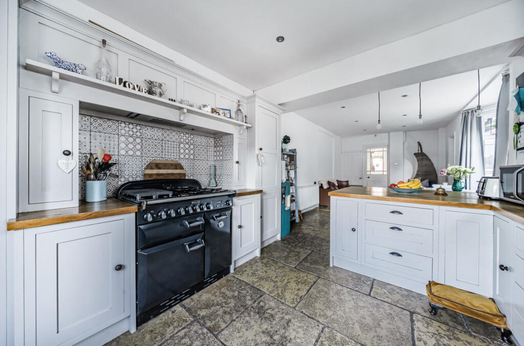 Additional property image - Plasturton Gardens, Cardiff