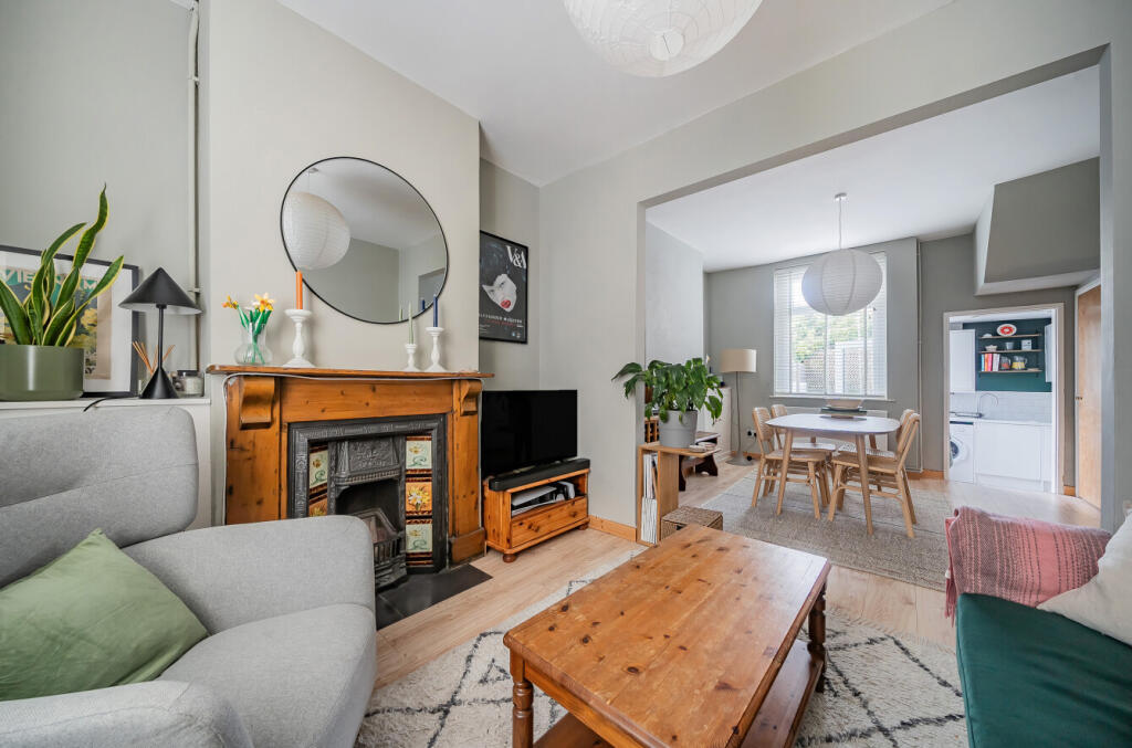 Additional property image - Bishop Street, Cardiff