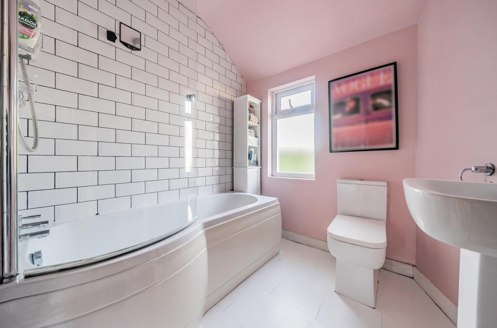 Additional property image - Bishop Street, Cardiff
