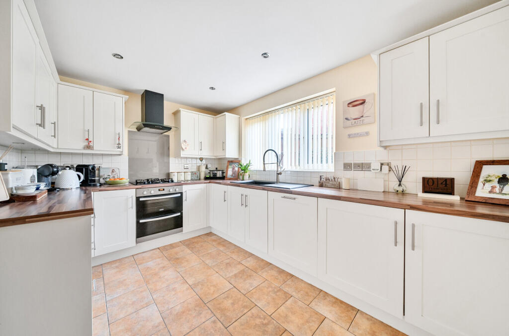 Additional property image - Ffordd Y Berllan, Morganstown, Cardiff