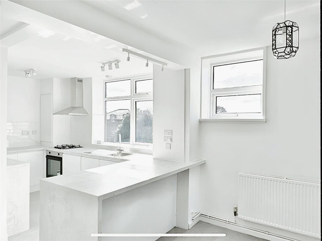 Additional property image - Kymin Road, Penarth, Vale of Glamorgan