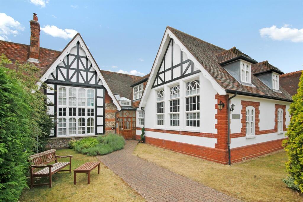 Main image of property: TOWNSHOTT CLOSE, GREAT BOOKHAM, KT23