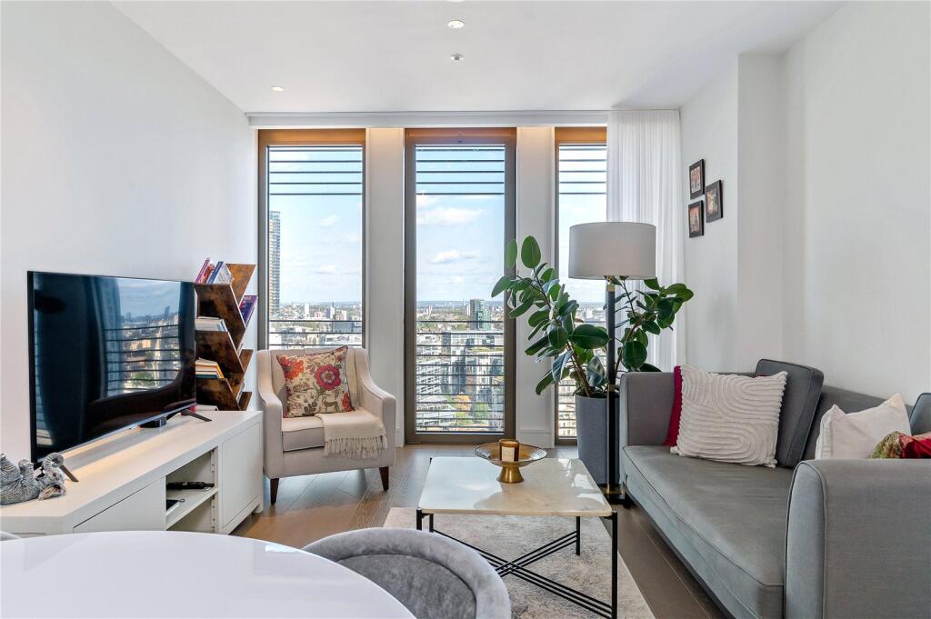 Main image of property: Houndsditch, London, EC3A
