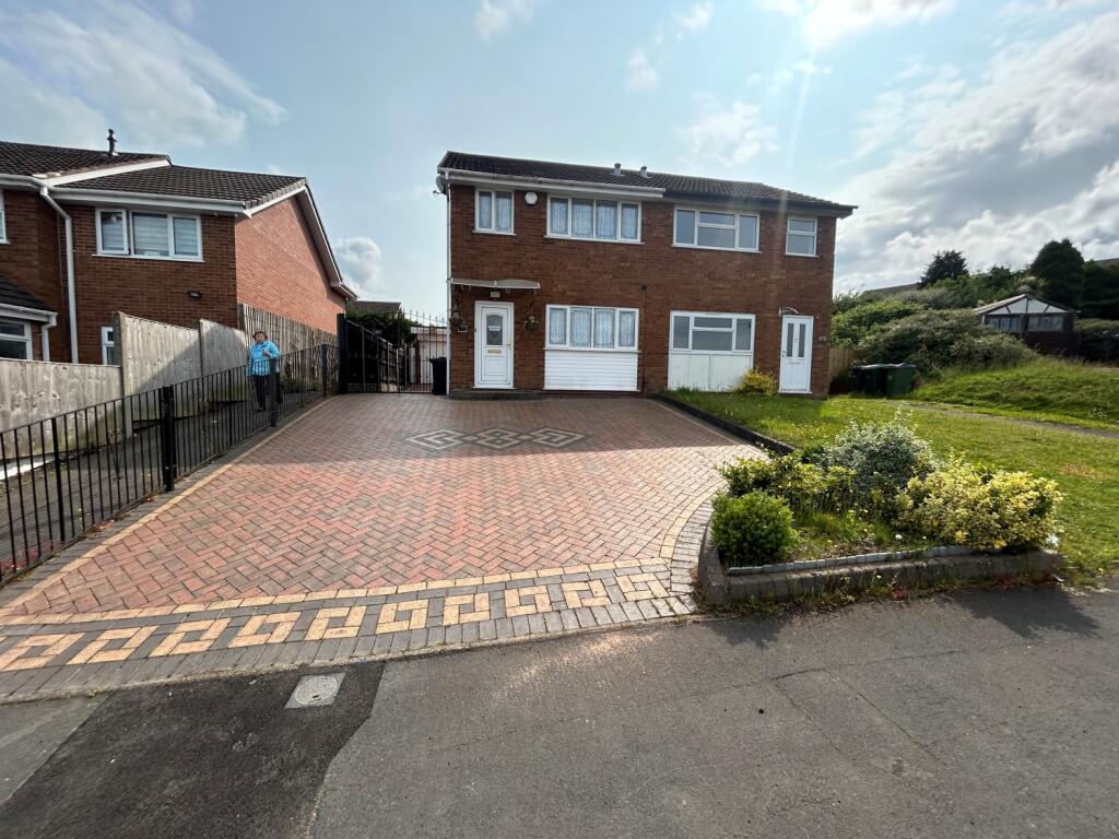 Main image of property: Queens Drive, Rowley Regis, West Midlands, B65