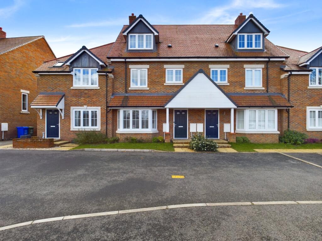 Main image of property: Goodearl Place, Princes Risborough - COMPLETE CHAIN!