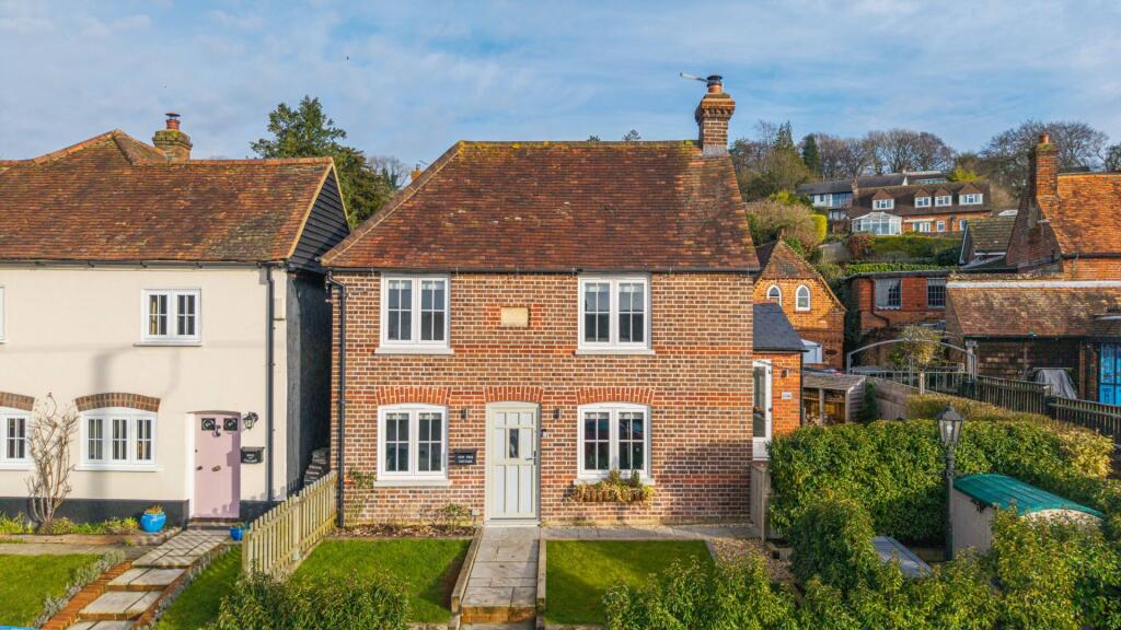 Main image of property: Yew Tree Cottage, Foundry Lane, Loosley Row, Princes Risborough, Buckinghamshire