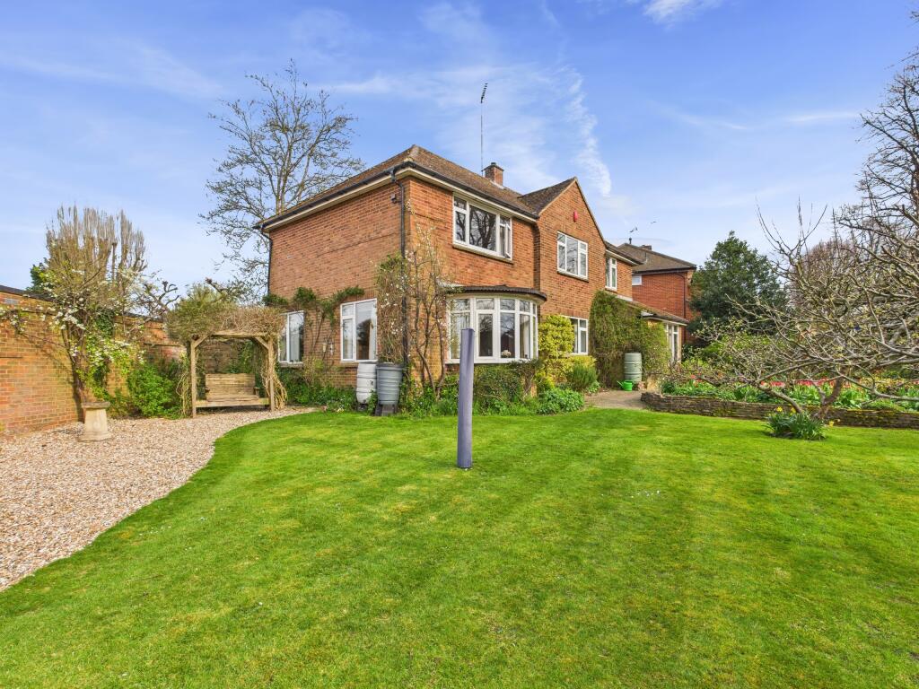 Main image of property: Manor Road, Princes Risborough, Buckinghamshire