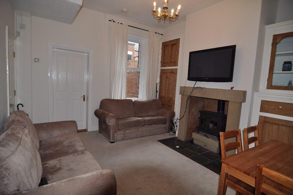 6 bedroom terraced house for rent in SIDNEY GROVE, Newcastle Upon Tyne, NE4