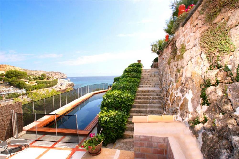 8 bedroom villa for sale in Balearic Islands, Mallorca, Pollensa, Spain