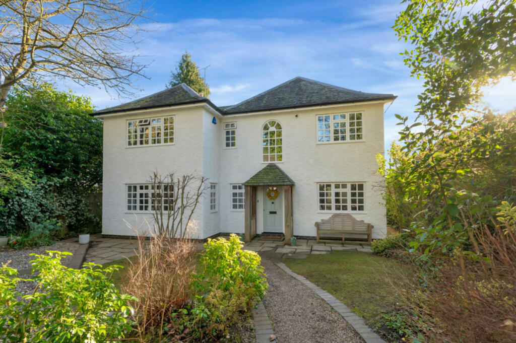 4 bedroom detached house for sale in Buddon Lane, Quorn, LE12