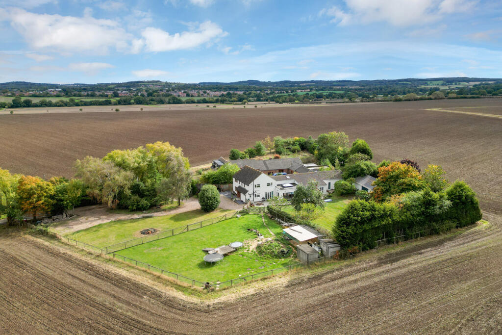 Main image of property: Carr Lane, Shepshed, LE12