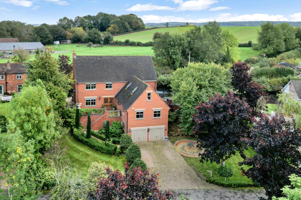 Main image of property: Main Street, Osgathorpe, LE12