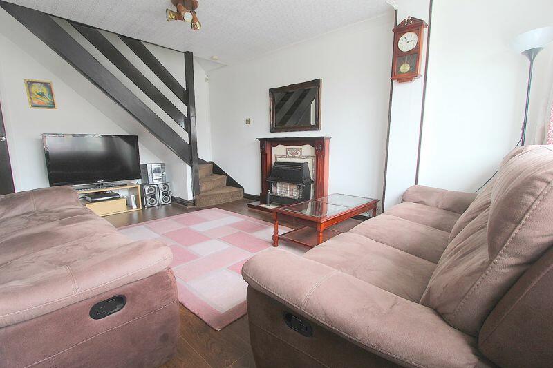 3 bedroom semidetached house for sale in Segundo Road, Walsall, WS5