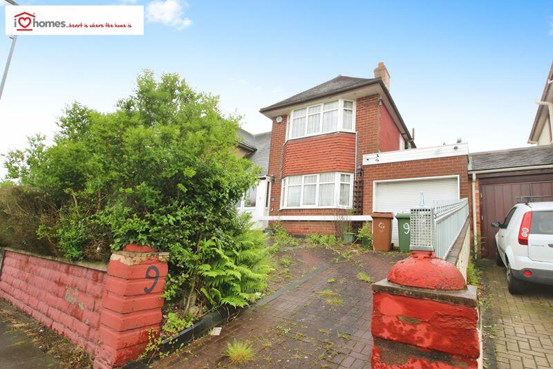 3 bedroom semidetached house for sale in Millfield Avenue, Walsall, WS3