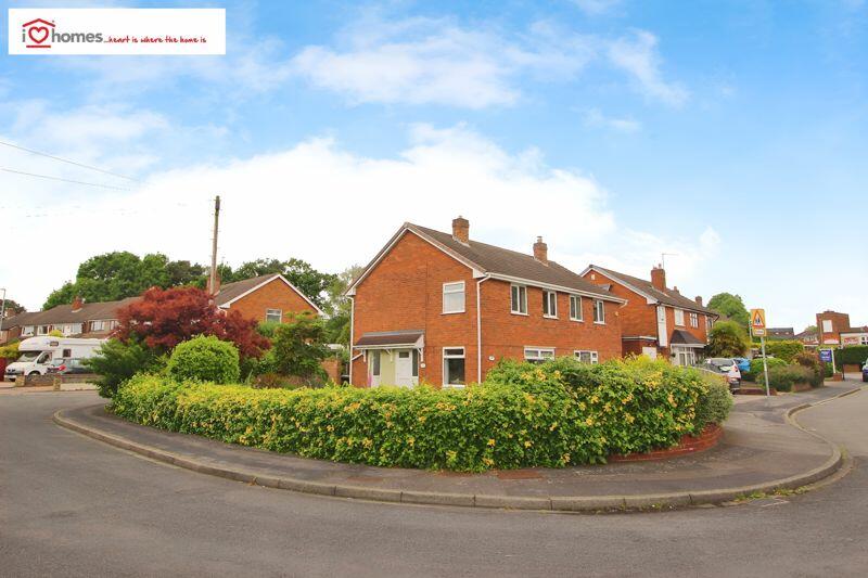 3 bedroom semidetached house for sale in Maple Road, Pelsall, WS3