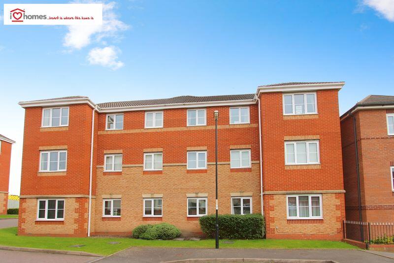 2 bedroom flat for sale in Thornbury Road, Walsall, WS2