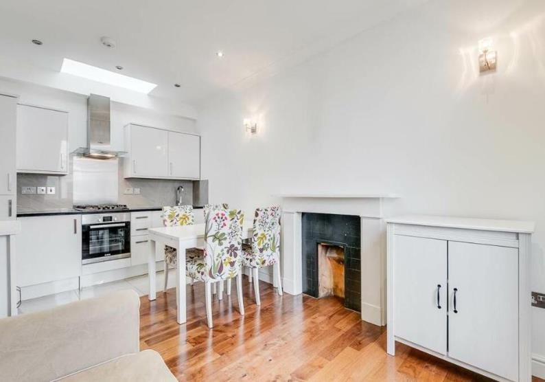 Main image of property: Edgware Road, Paddington, London, W2