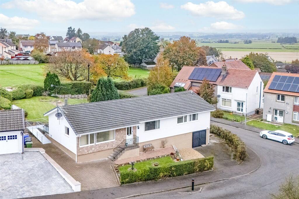 Main image of property: Windrush, 8 Broom Park, Gargunnock, FK8