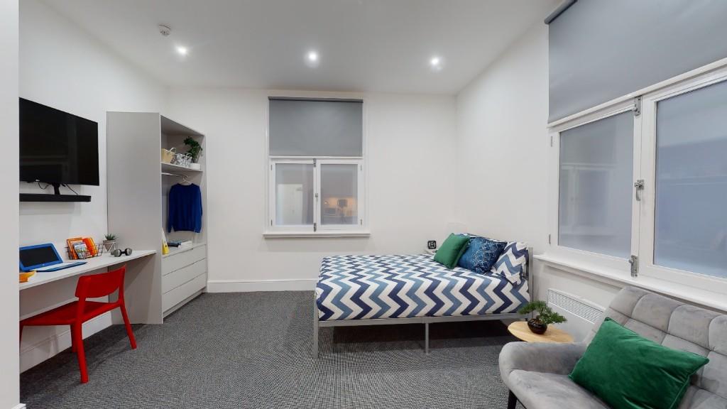 Main image of property: Flat 3, 7 Rodney Street, Liverpool, L1 9EF