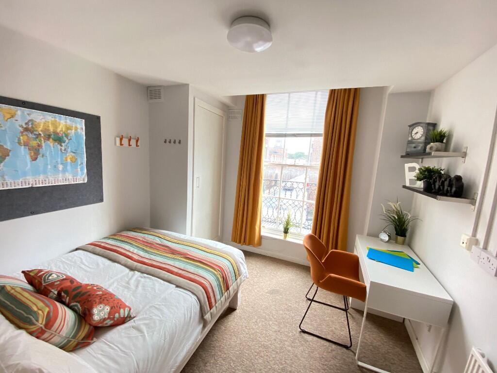 Main image of property: Flat 3, 75 Mount Pleasant, Liverpool, Merseyside, L3