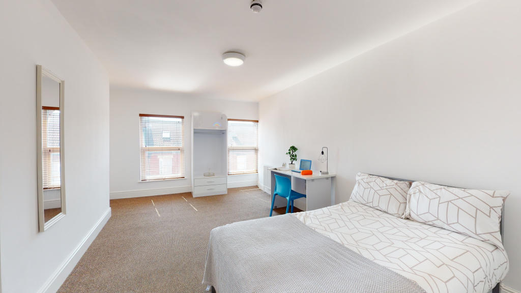 Main image of property: Flat 10, 29A Lawrence Road, Liverpool, Merseyside, L15 0EE, United Kingdom (Wavetree)