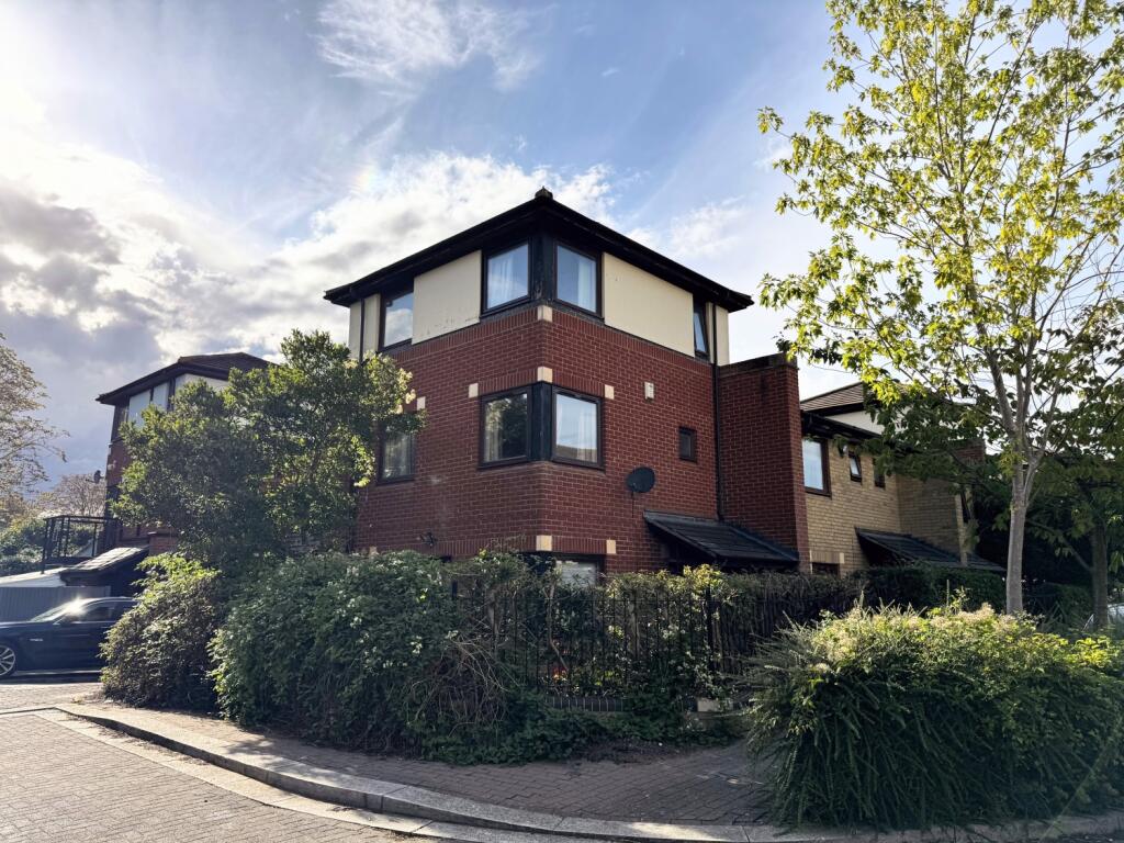 Main image of property: Adelphi Street, Campbell Park