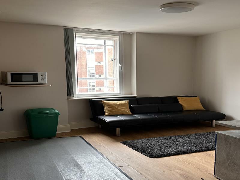 Studio flat for rent in Guildhall Walk, Portsmouth, PO1 DD, PO1