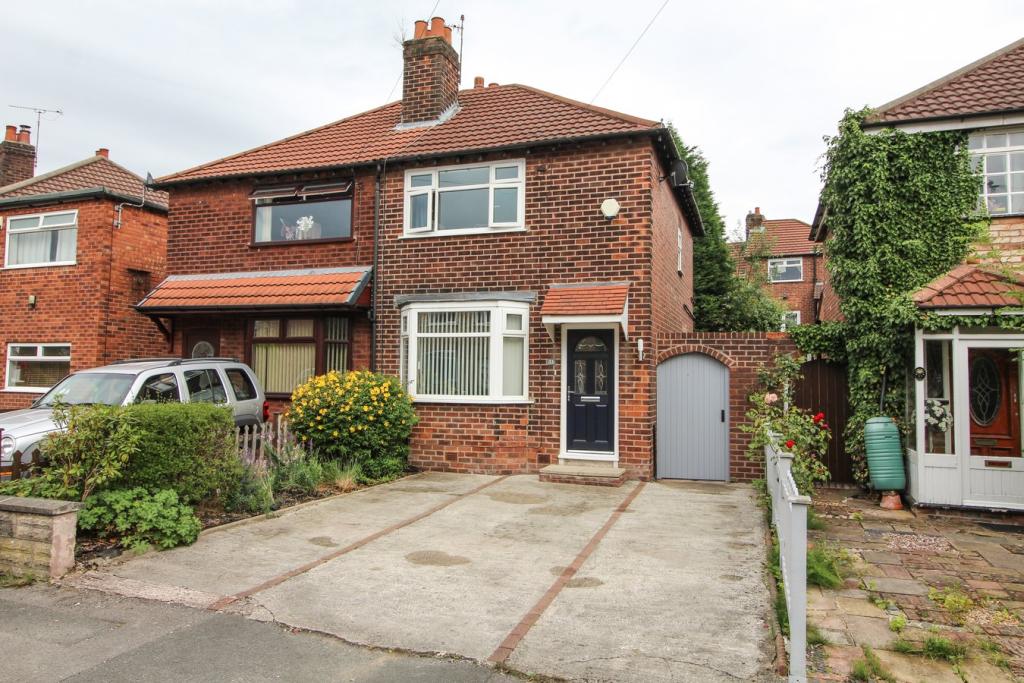 2 bedroom semidetached house for sale in Patterdale Road, Heaviley