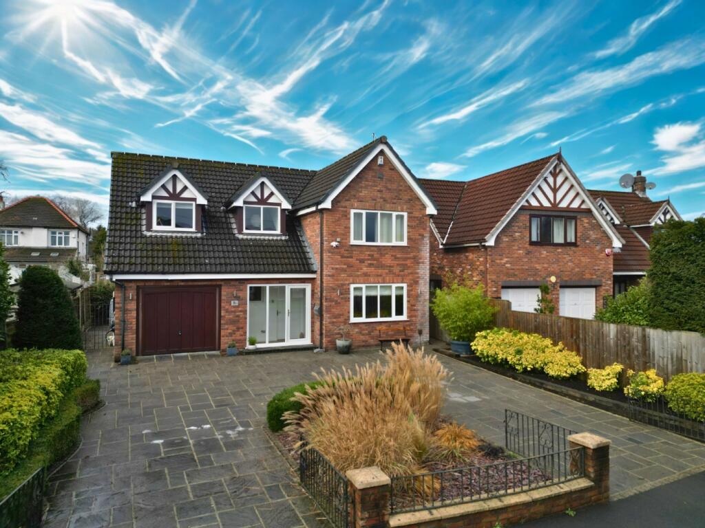 Main image of property: Shepley Close, Hazel Grove, SK7 6JJ
