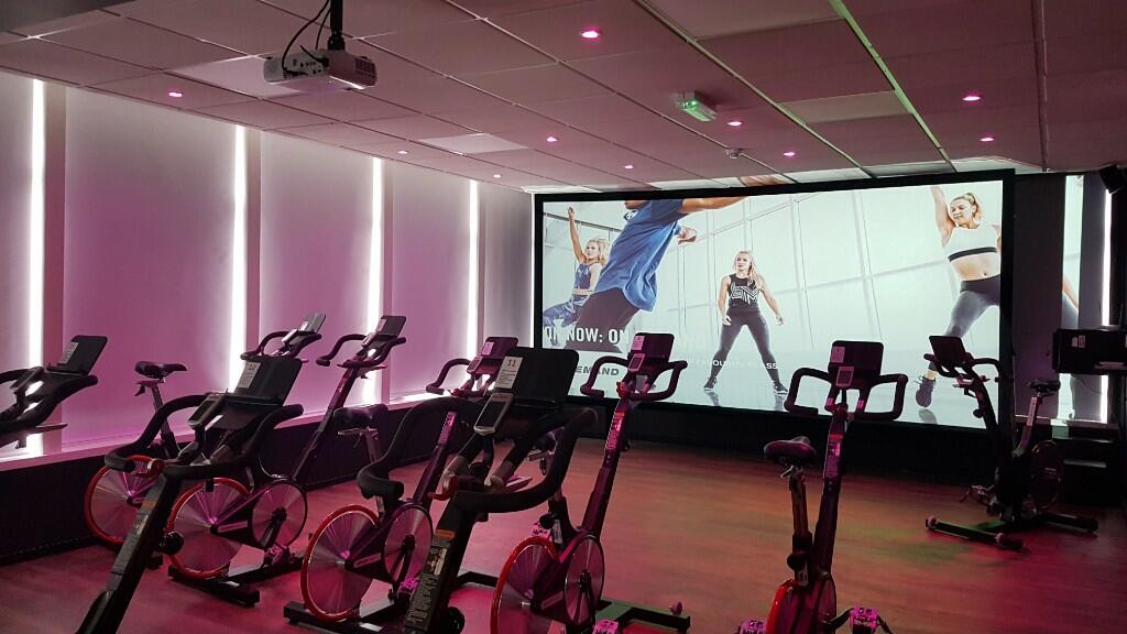 Leisure facility to lease in Bond Street, Hull, East Riding Of