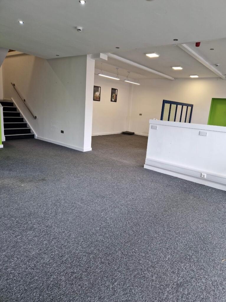 Main image of property: 74 Bond Street, Hull, East Riding Of Yorkshire, HU1