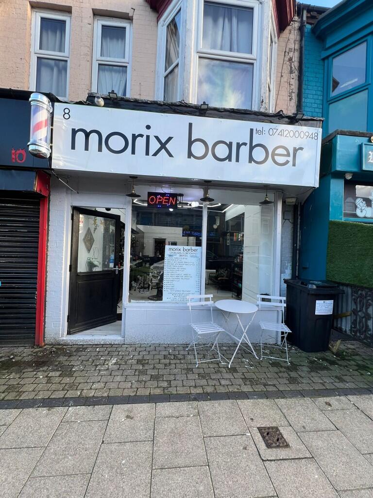 Main image of property: 8 Newland Avenue, Hull, East Riding Of Yorkshire, HU5