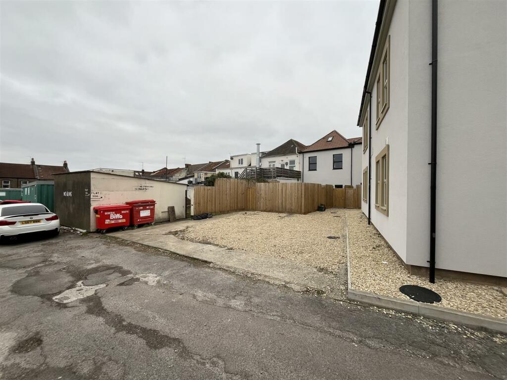 Additional property image - PARKING SPACES | LAND | LODGE CAUSEWAY