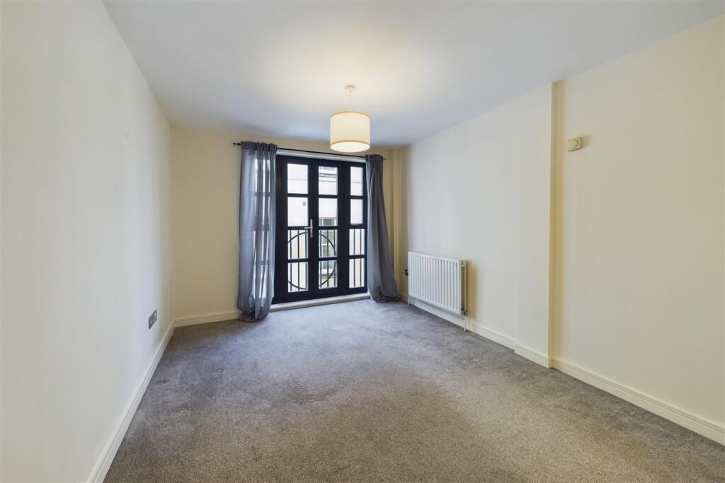 Additional property image - 3 x  FLATS | NORFOLK HEIGHTS
