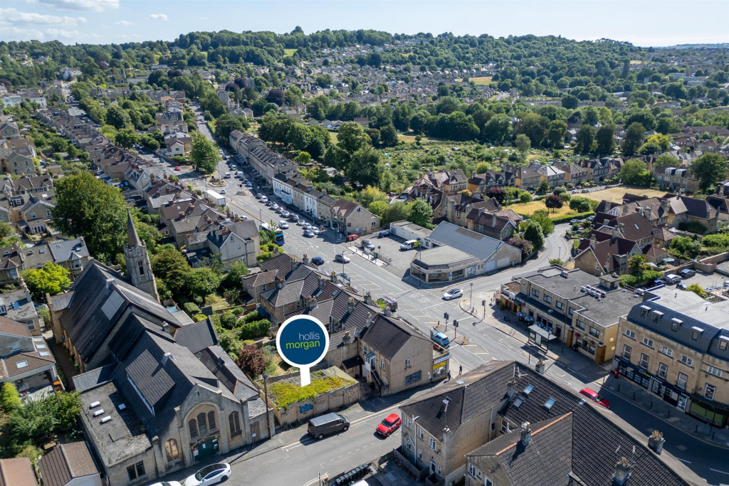 Main image of property: 5 GARAGES | PLANNING GRANTED | BA2