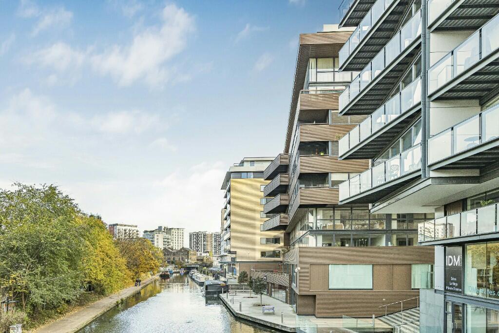 Main image of property: Suite B (North), Gainsborough Studios, Poole Street, London, N1