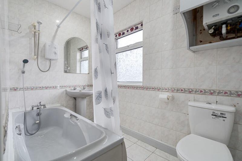 Additional property image - Morris Green Lane, Morris Green, Bolton, ** AVAILABLE NOW **