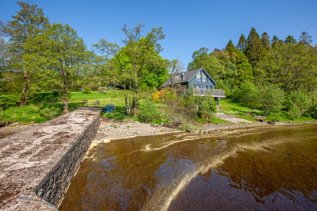 2 bedroom detached house for sale in Achnacarron Boathouse, Loch Awe