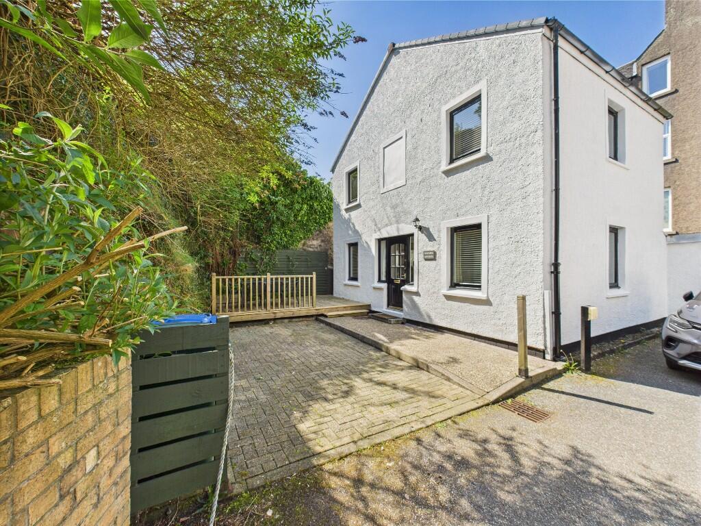 Main image of property: Drimvargie Mews House, Drimvargie Road, Oban, PA34 4BN