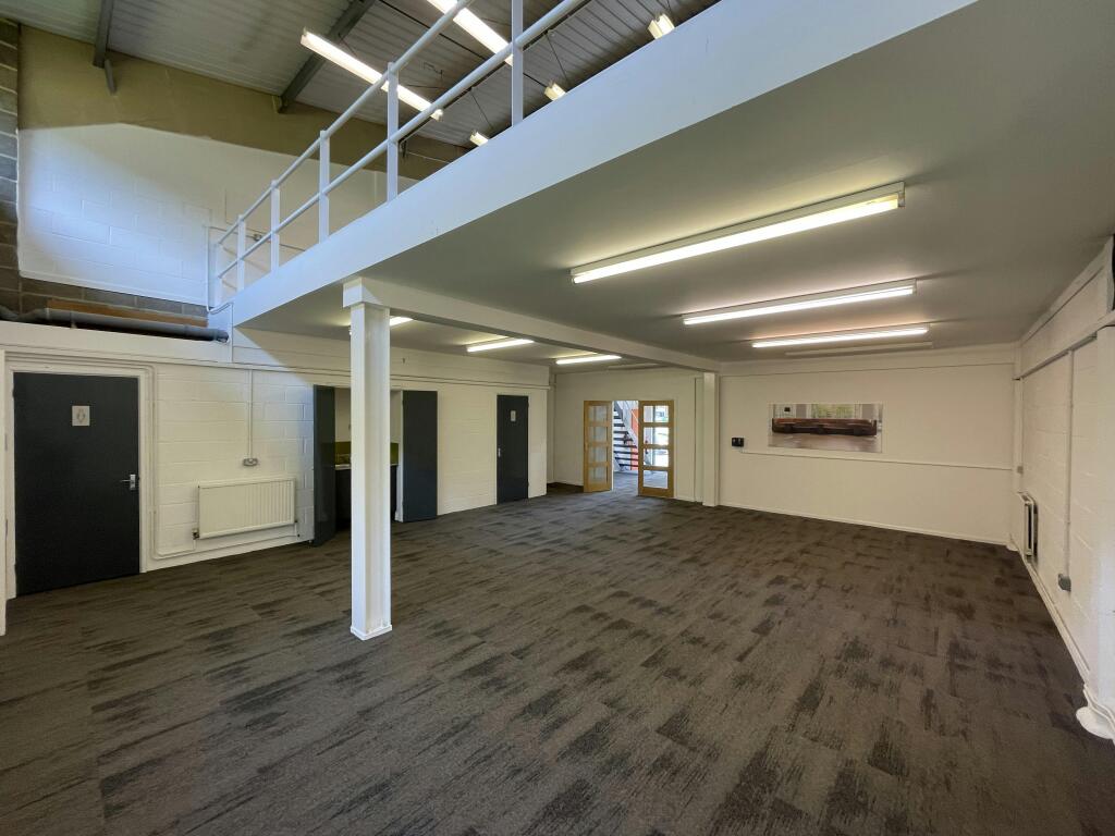 IMG_9720 14 SHBP inside ID 14421.jpg