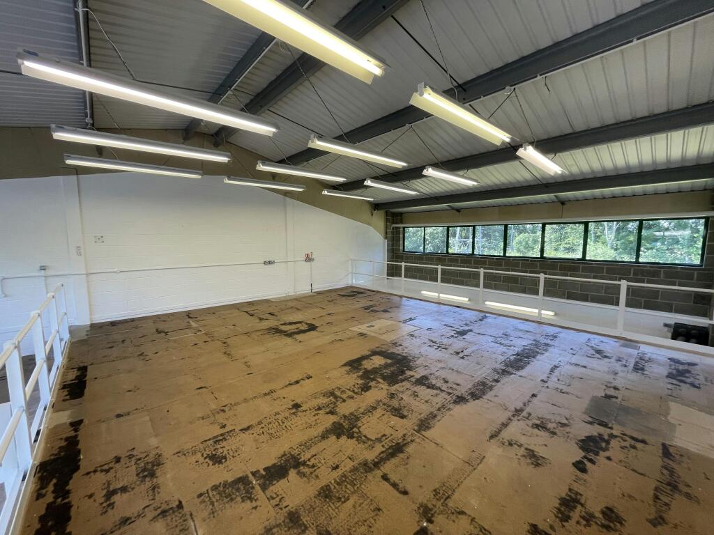 IMG_9722 14 SHBP mezz ID 14422.jpg